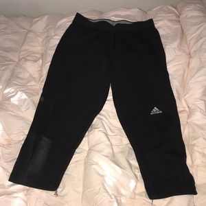 Black Adidas crop leggings